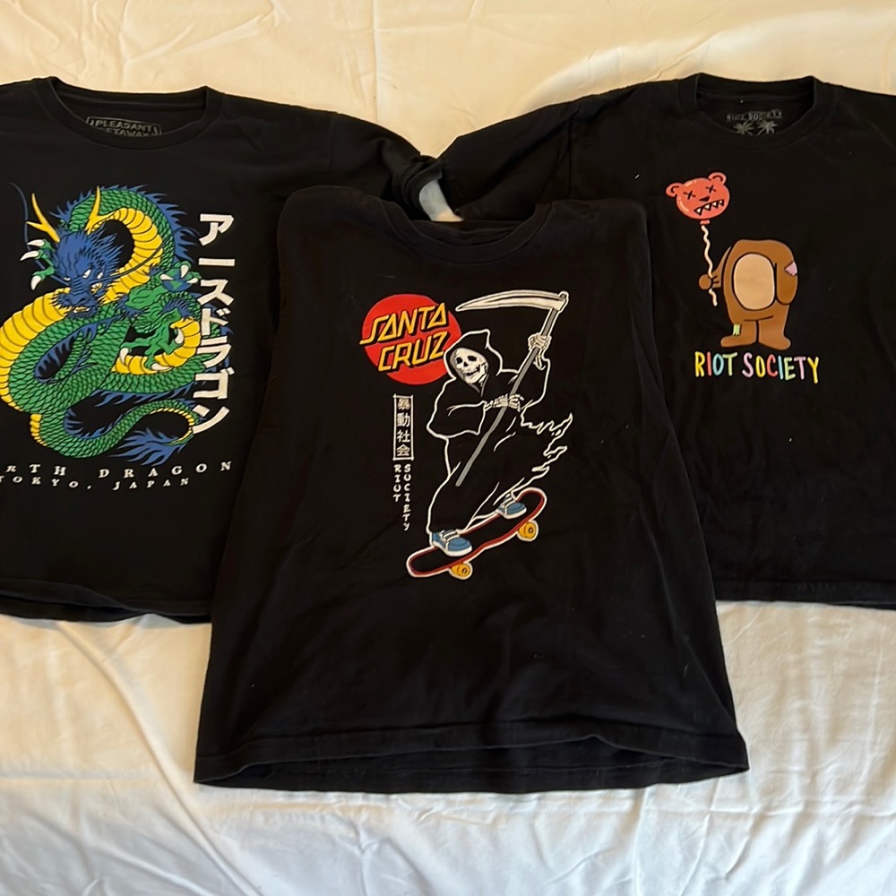 Lot 3 shirts teen Riot Society Santa Cruz Pleasant Getaway